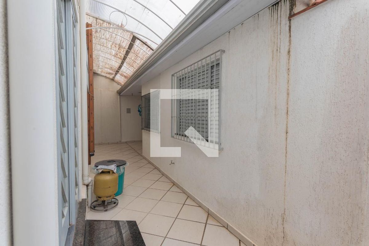 Casa à Venda - Jardim do Lago, 3 Quartos,  280 m2 em , Campinas - sp | SoloBR