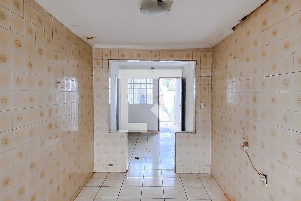 Casa, 2 quartos, 310 m² - Foto 30
