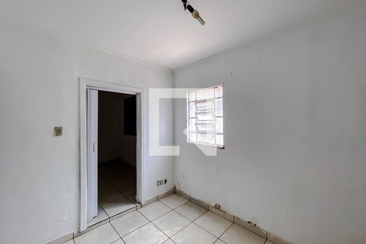 Casa, 2 quartos, 310 m² - Foto 14