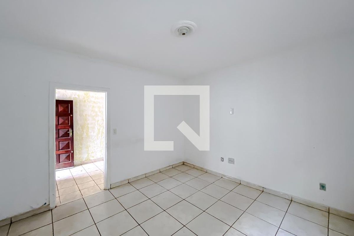 Casa, 2 quartos, 310 m² - Foto 4