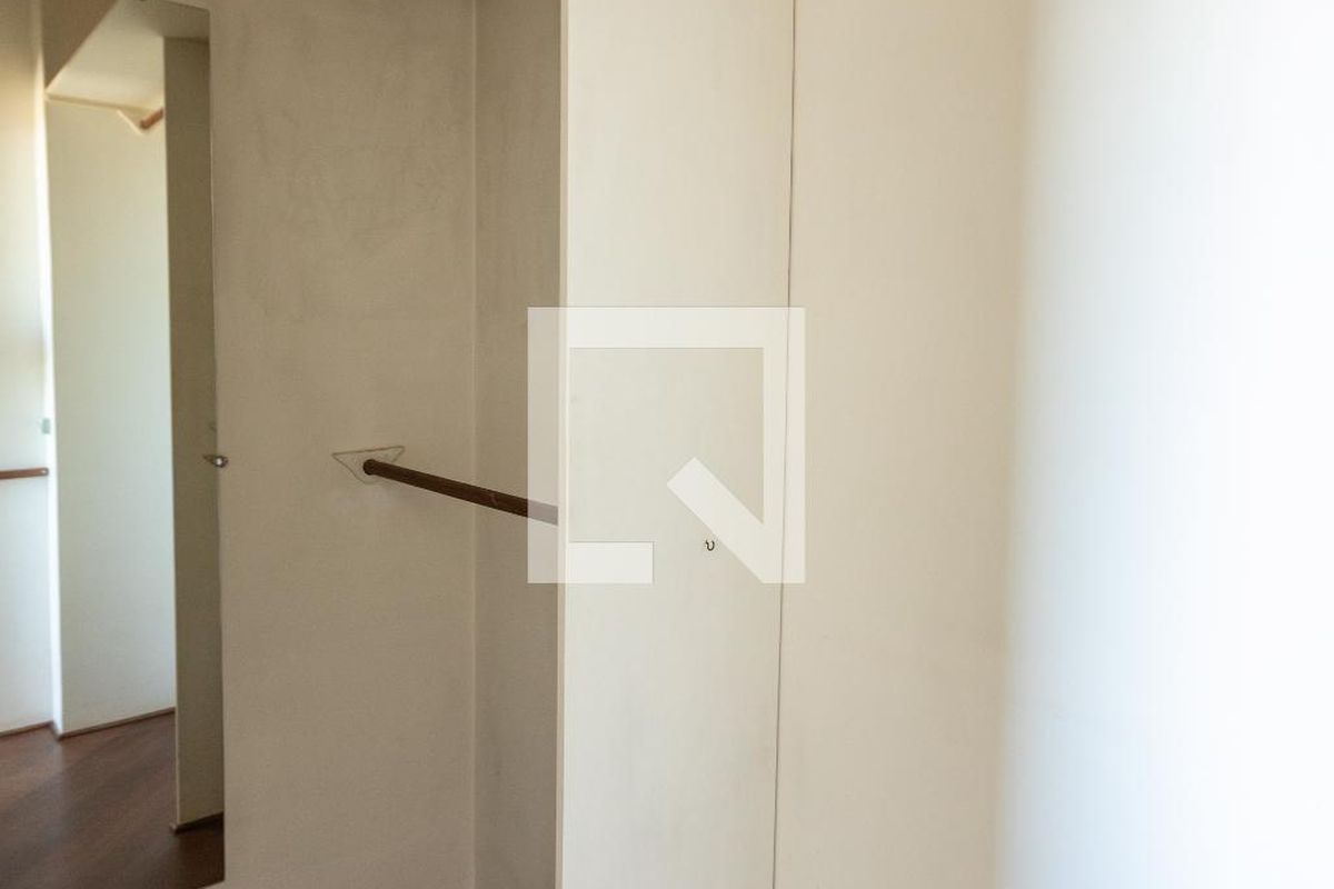 Apartamento à Venda - Guanabara, 1 Quarto,  65 m2 em , Campinas - sp | SoloBR