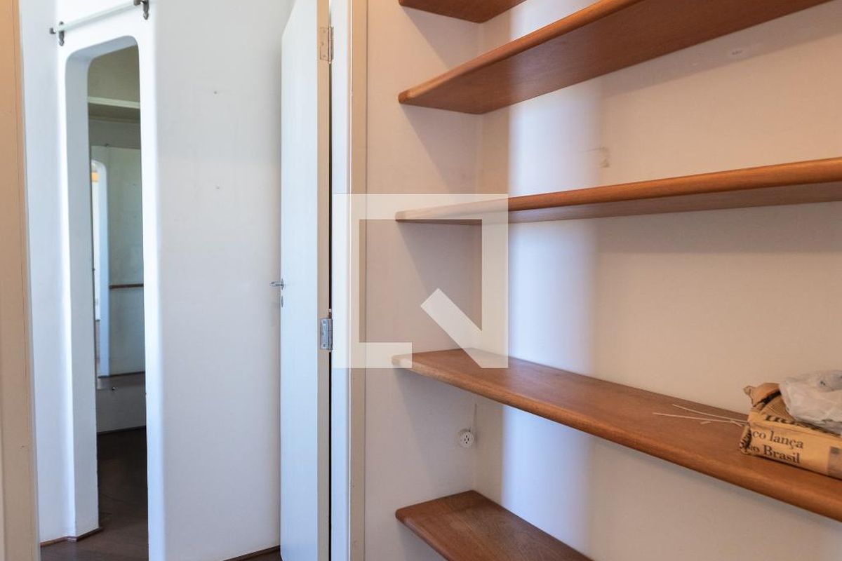 Apartamento à Venda - Guanabara, 1 Quarto,  65 m2 em , Campinas - sp | SoloBR