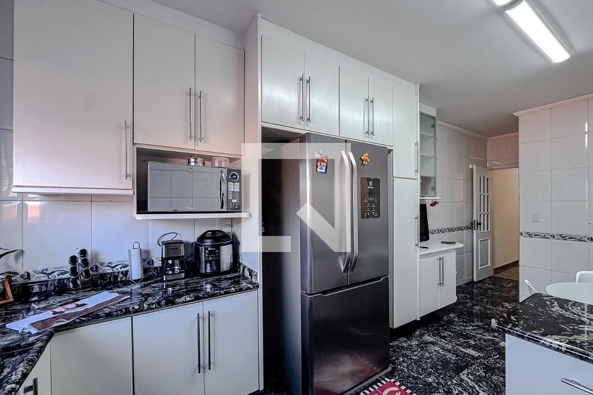Casa, 4 quartos, 258 m² - Foto 50