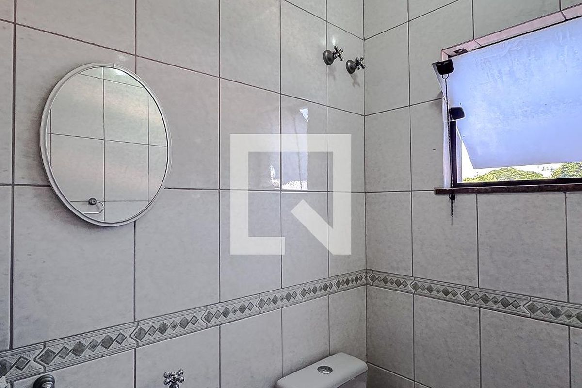Casa, 4 quartos, 258 m² - Foto 57
