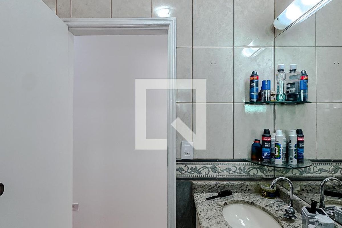 Casa, 4 quartos, 258 m² - Foto 42