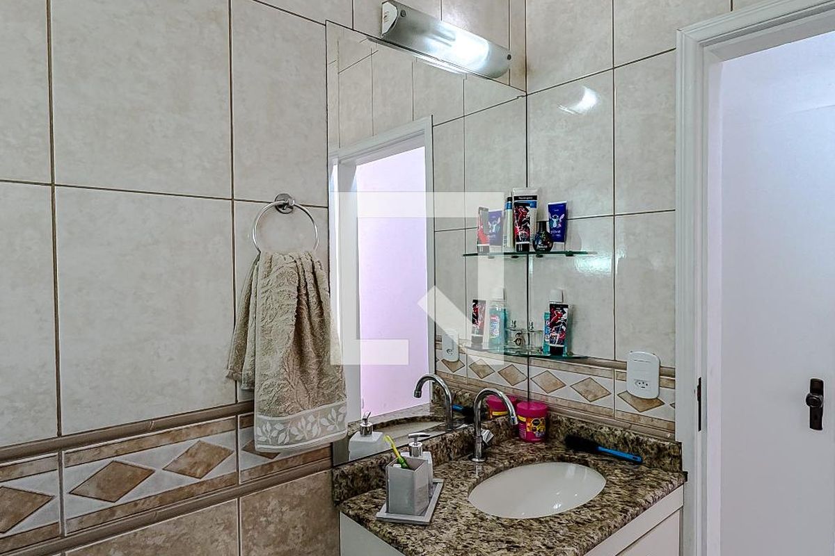 Casa, 4 quartos, 258 m² - Foto 25