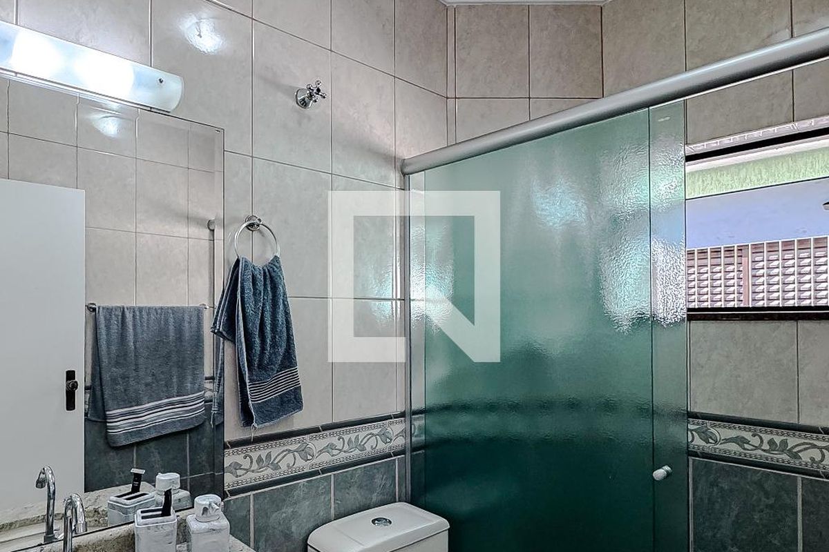 Casa, 4 quartos, 258 m² - Foto 39