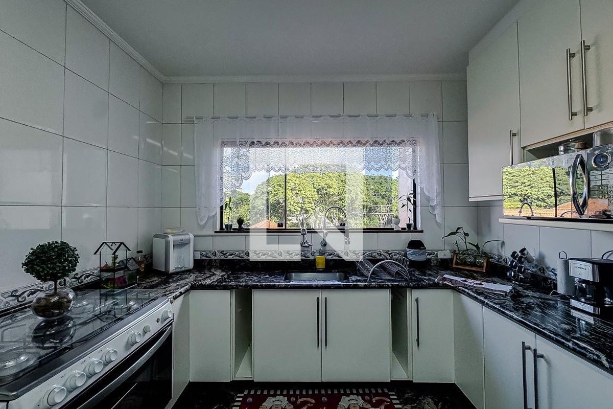 Casa, 4 quartos, 258 m² - Foto 52