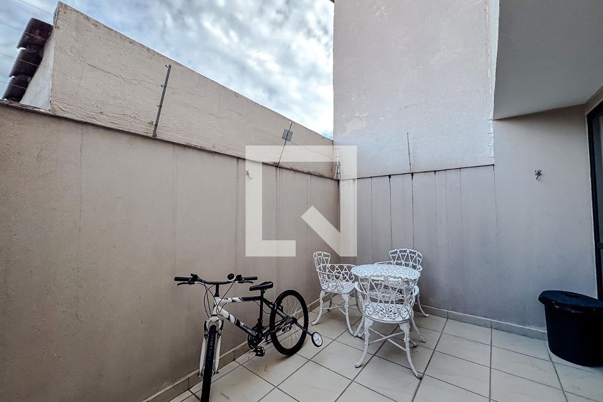 Casa, 4 quartos, 258 m² - Foto 62