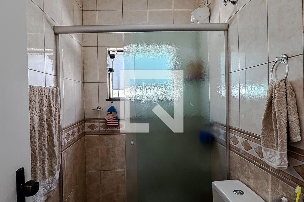 Casa, 4 quartos, 258 m² - Foto 24