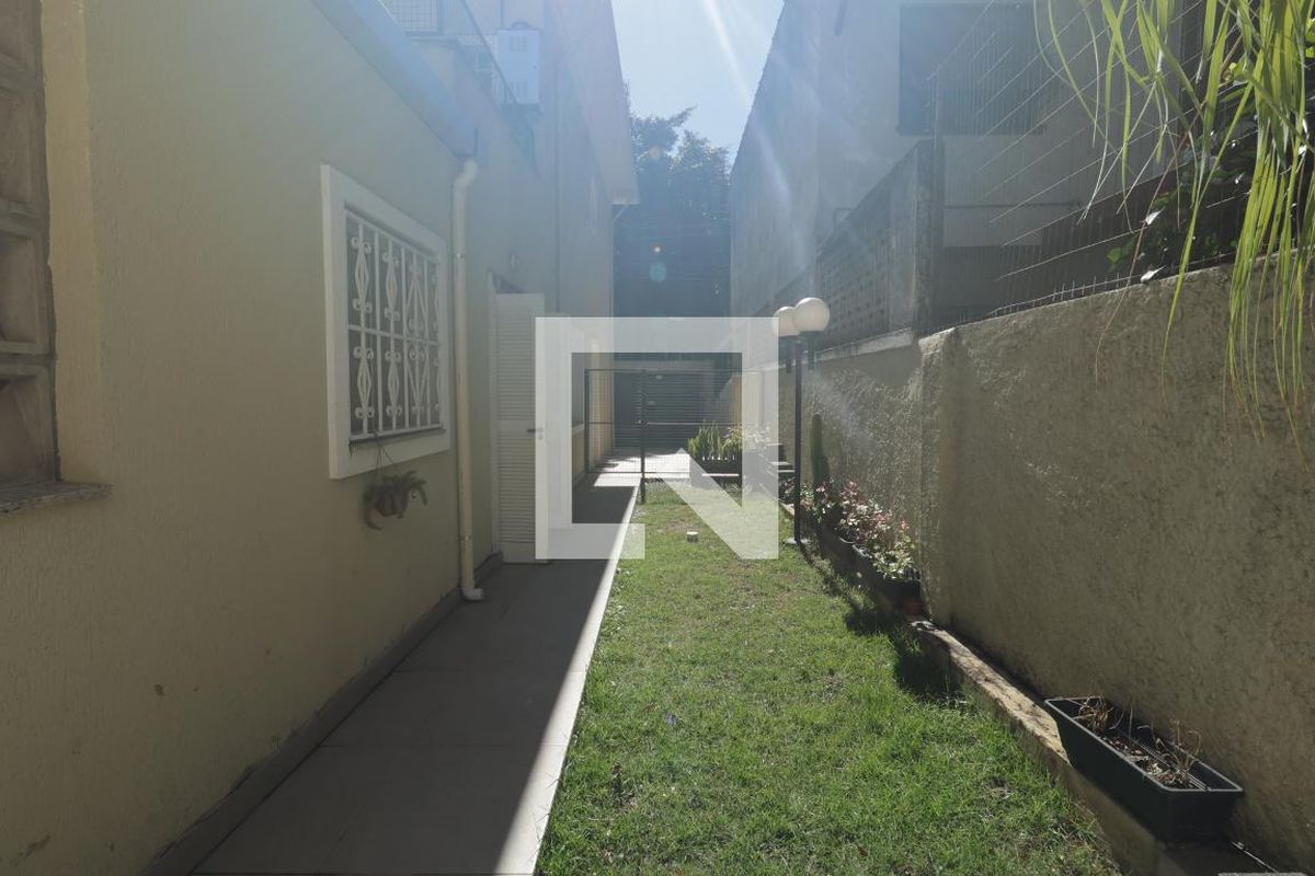 Casa, 4 quartos, 262 m² - Foto 42