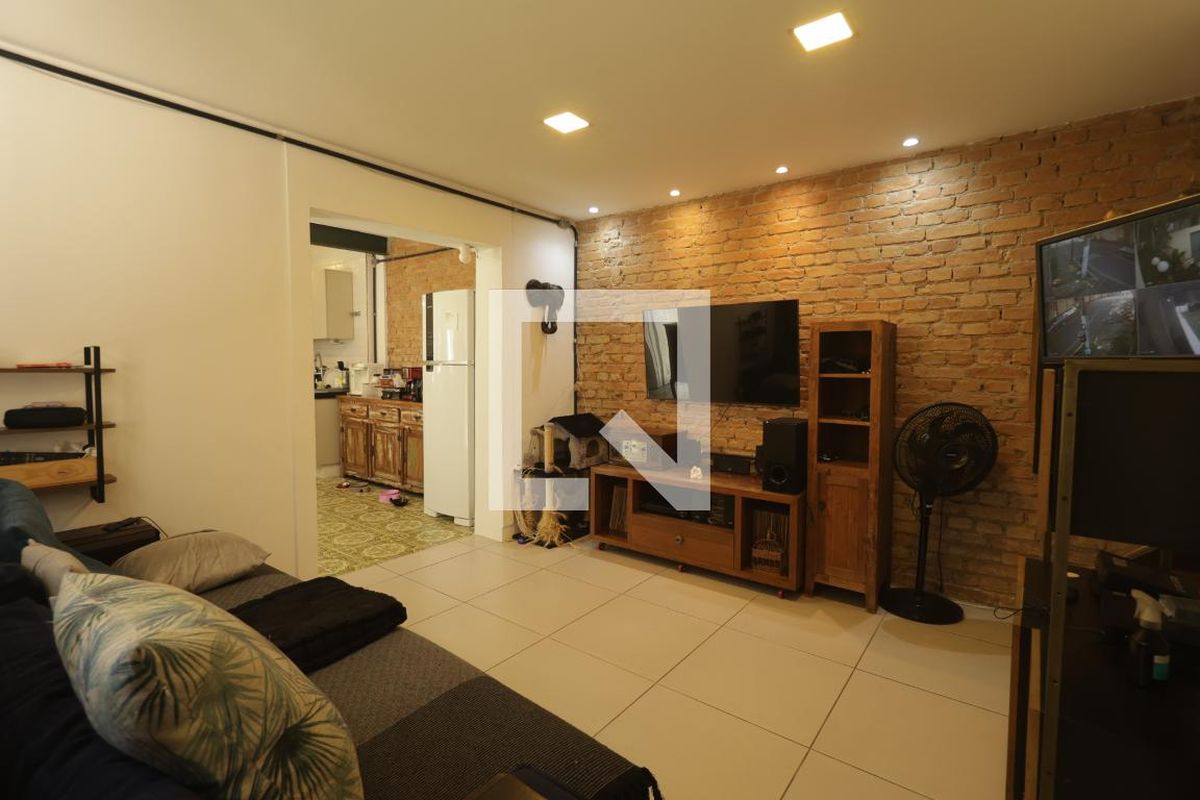 Casa, 4 quartos, 262 m² - Foto 1