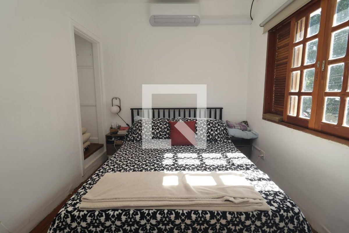 Casa, 4 quartos, 262 m² - Foto 25