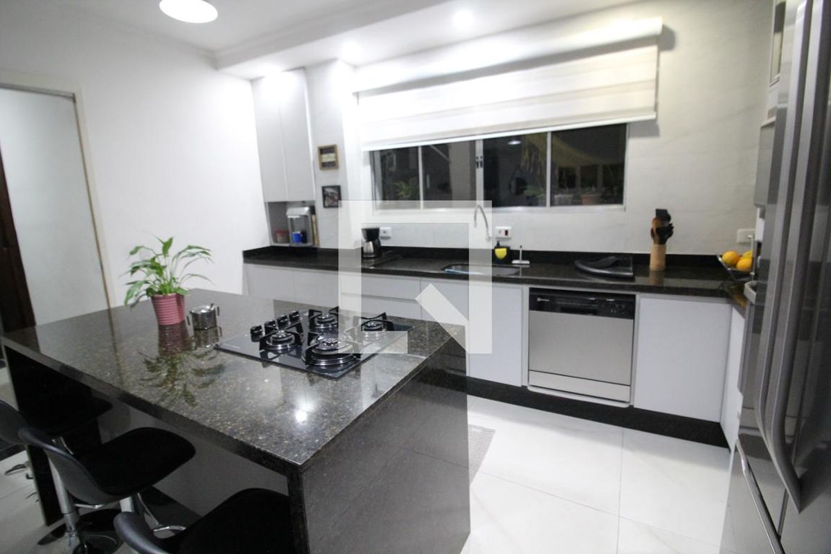 Casa, 3 quartos, 300 m² - Foto 27