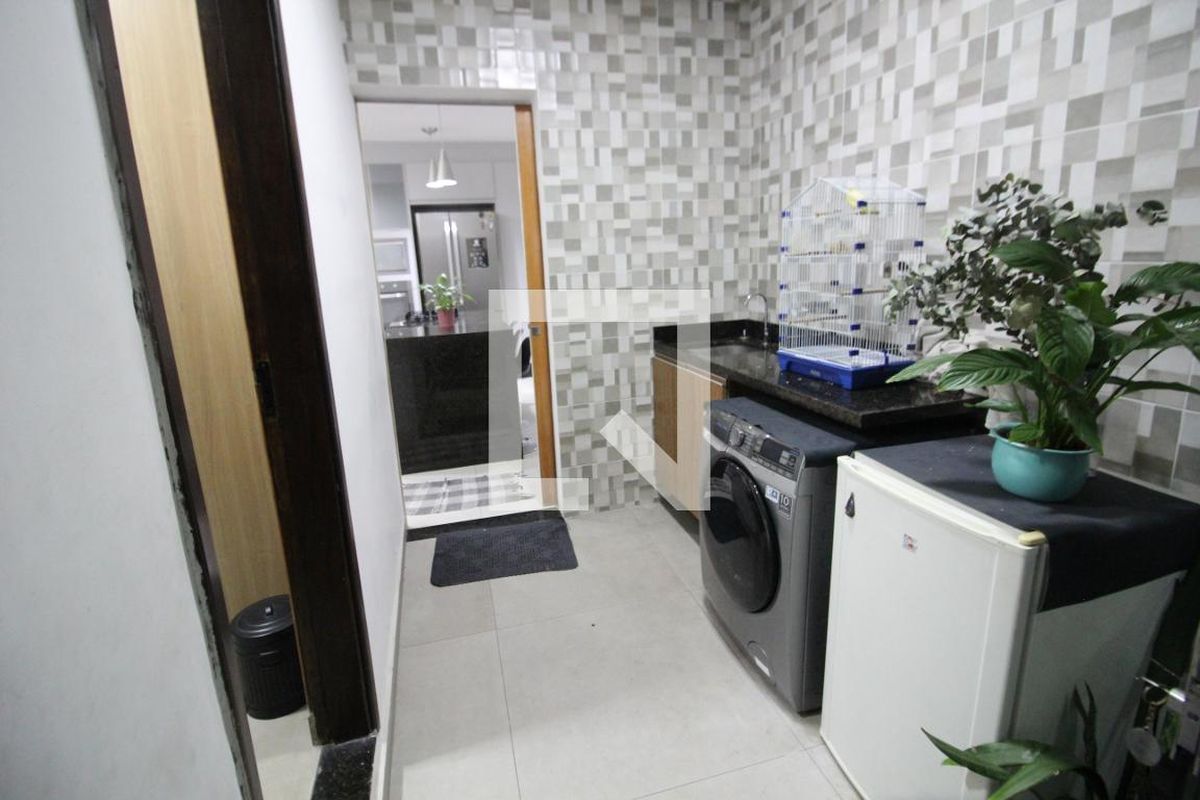 Casa, 3 quartos, 300 m² - Foto 31