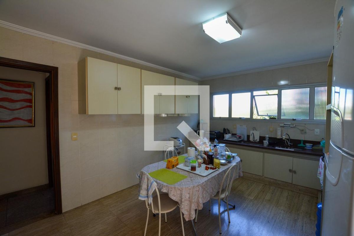 Casa, 6 quartos, 370 m² - Foto 62