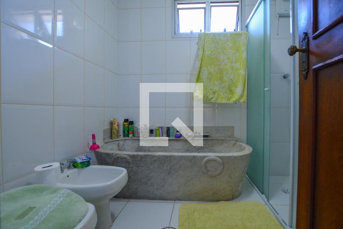 Casa, 6 quartos, 370 m² - Foto 17