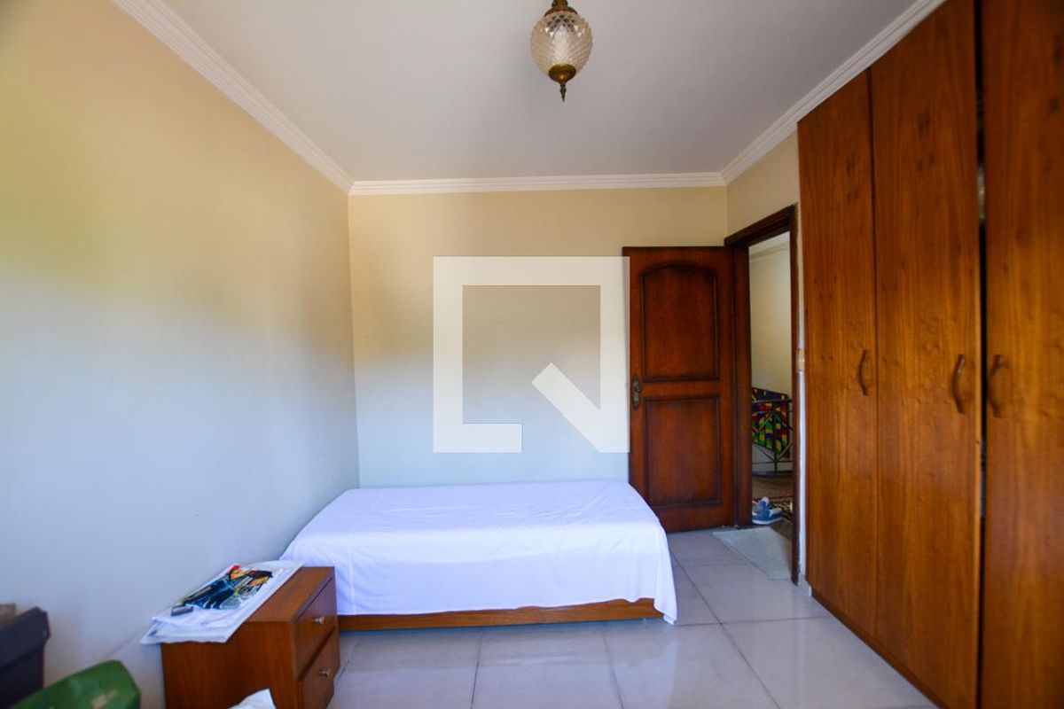 Casa, 6 quartos, 370 m² - Foto 23