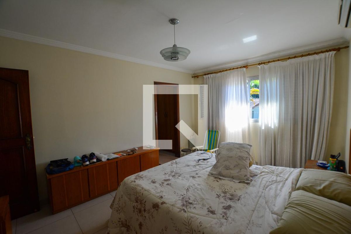 Casa, 6 quartos, 370 m² - Foto 14