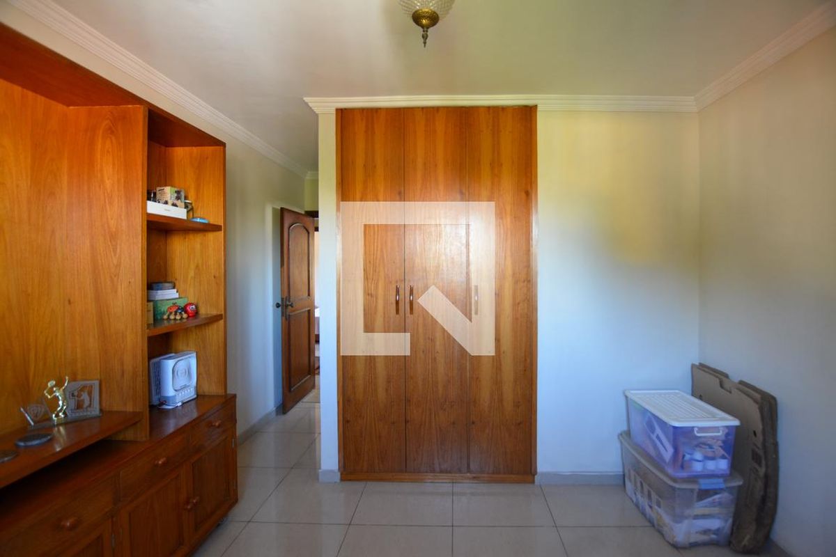 Casa, 6 quartos, 370 m² - Foto 43