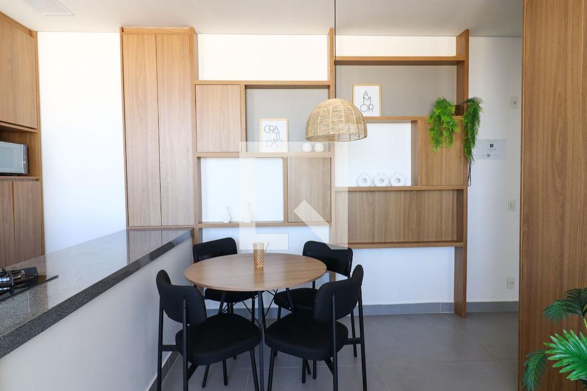 Apartamento à Venda - Cambuí, 1 Quarto,  46 m2 em , Campinas - sp | SoloBR