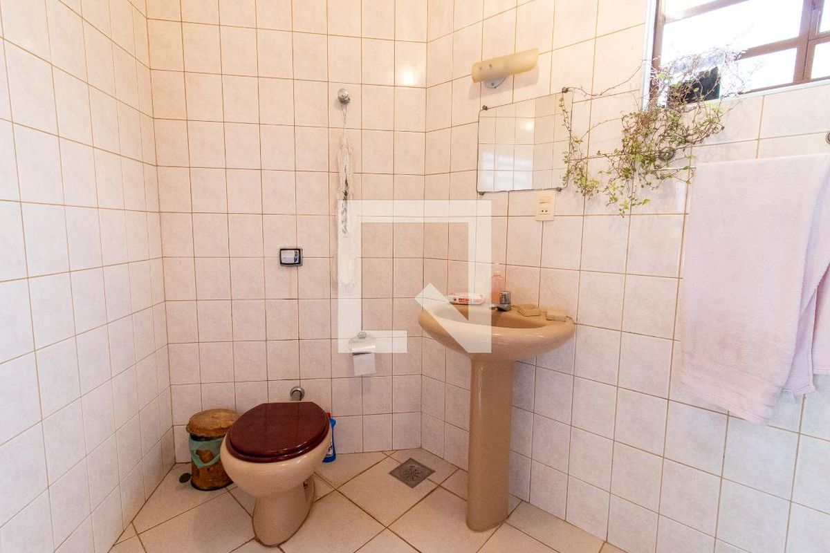 Casa à Venda - Lot. Alphaville Campinas, 3 Quartos,  351 m2 em , Campinas - sp | SoloBR
