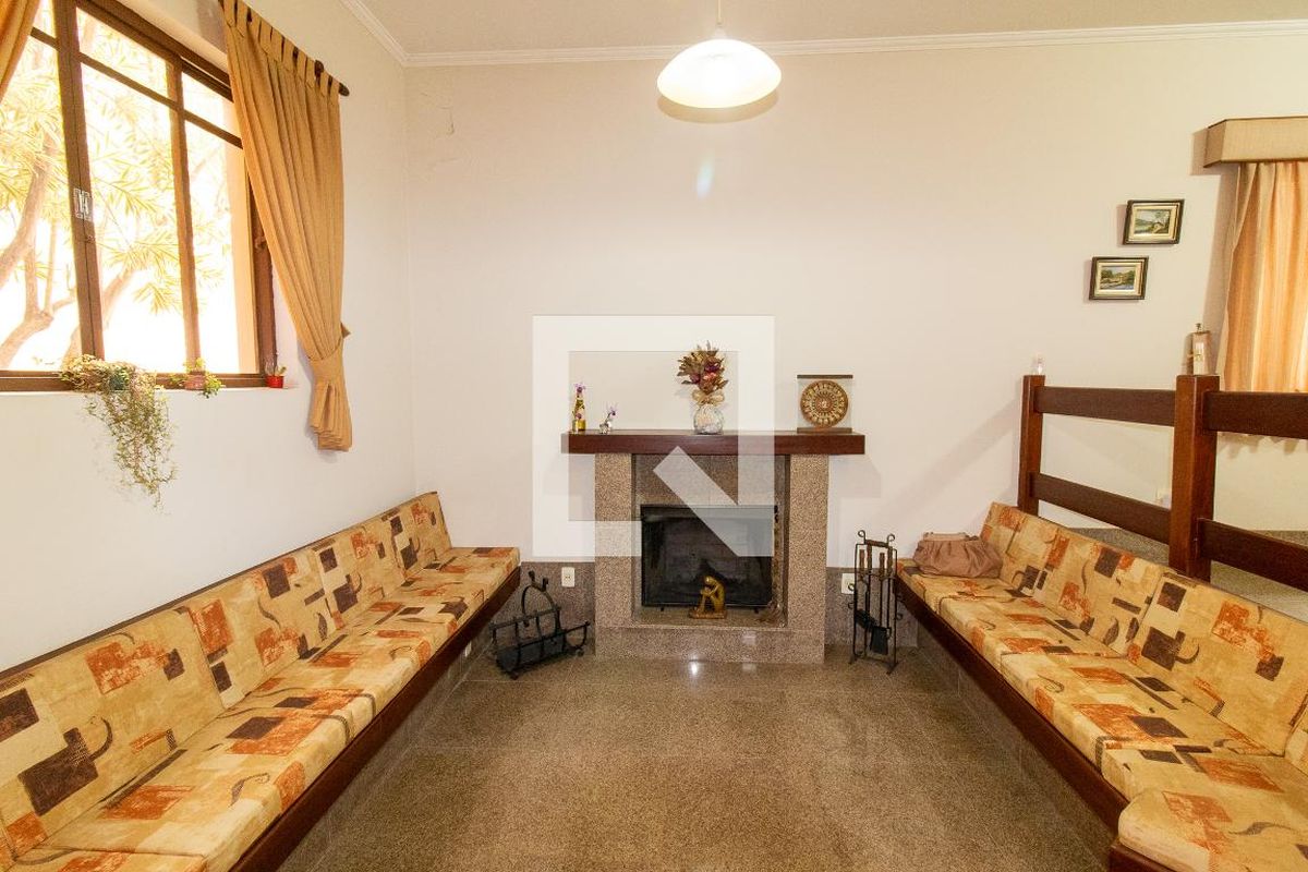 Casa à Venda - Lot. Alphaville Campinas, 3 Quartos,  351 m2 em , Campinas - sp | SoloBR