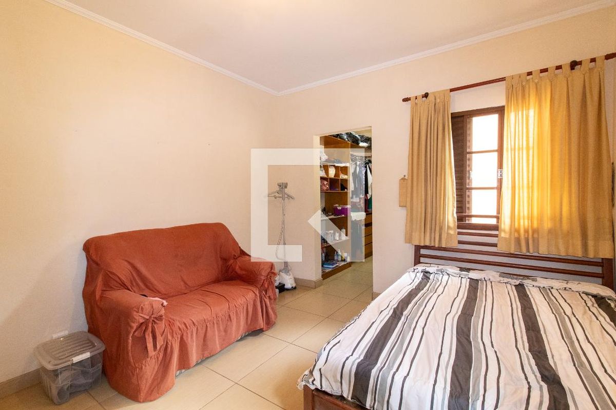 Casa à Venda - Lot. Alphaville Campinas, 3 Quartos,  351 m2 em , Campinas - sp | SoloBR