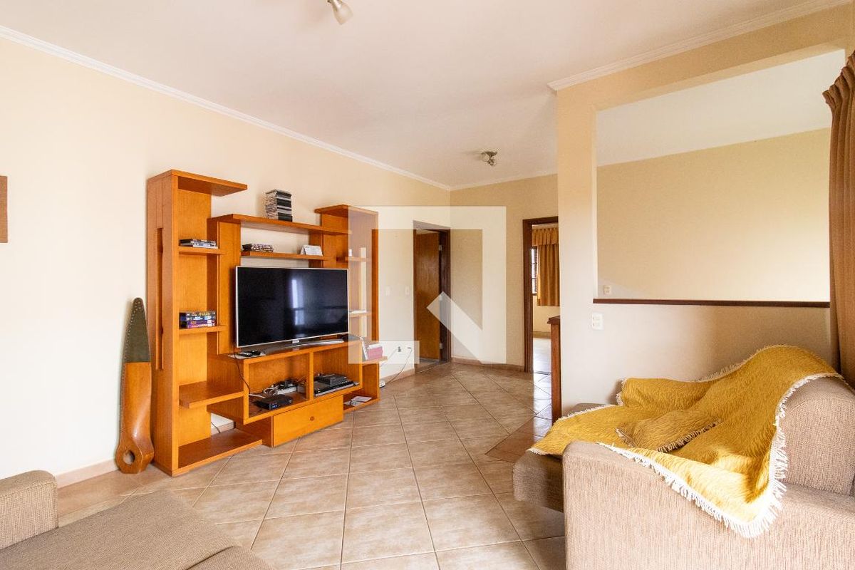 Casa à Venda - Lot. Alphaville Campinas, 3 Quartos,  351 m2 em , Campinas - sp | SoloBR