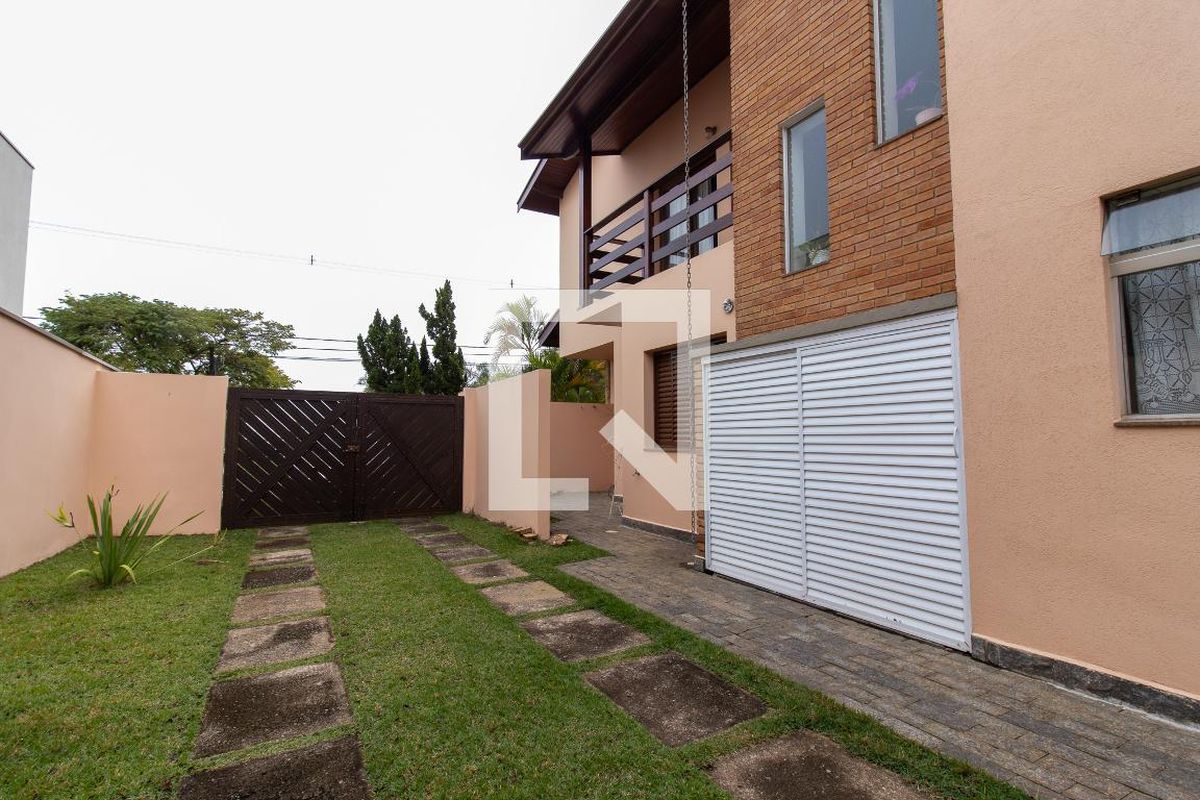Casa à Venda - Lot. Alphaville Campinas, 3 Quartos,  351 m2 em , Campinas - sp | SoloBR