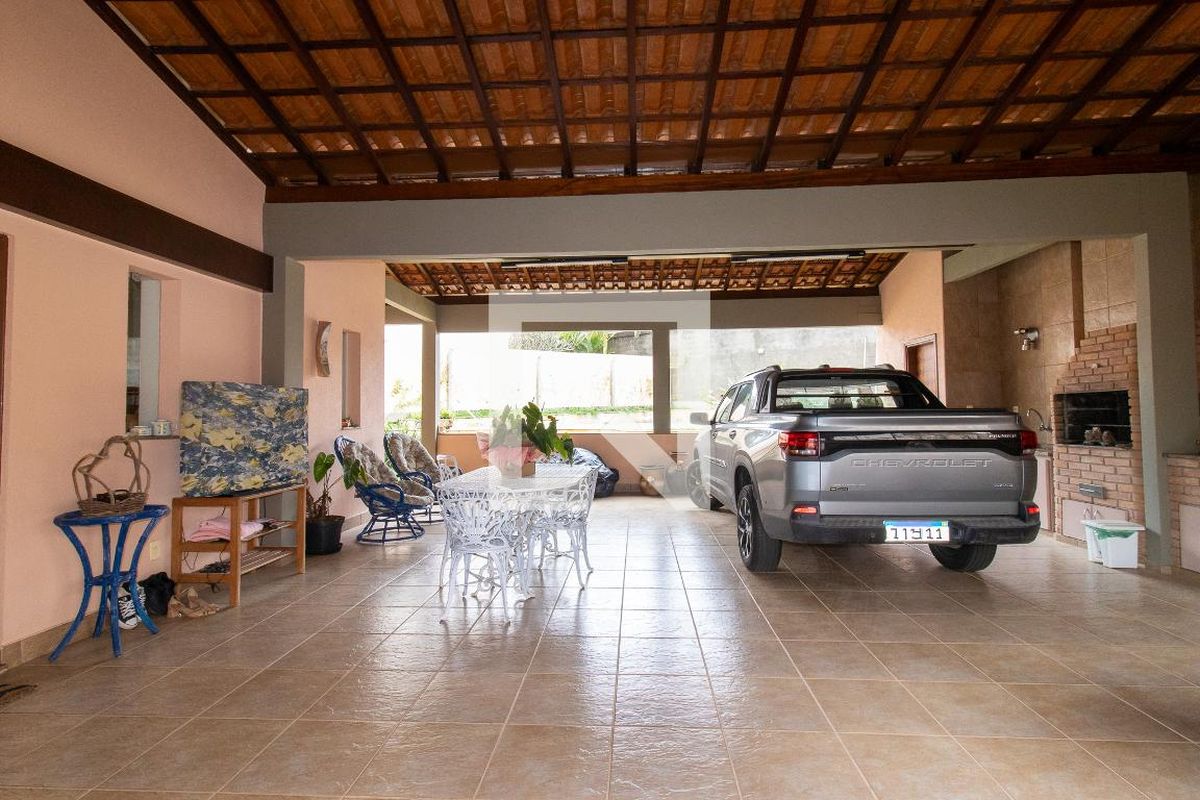 Casa à Venda - Lot. Alphaville Campinas, 3 Quartos,  351 m2 em , Campinas - sp | SoloBR