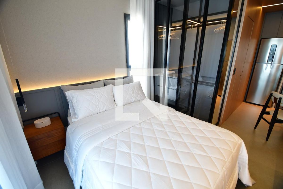 Apartamento à Venda - Cambuí, 1 Quarto,  39 m2 em , Campinas - sp | SoloBR
