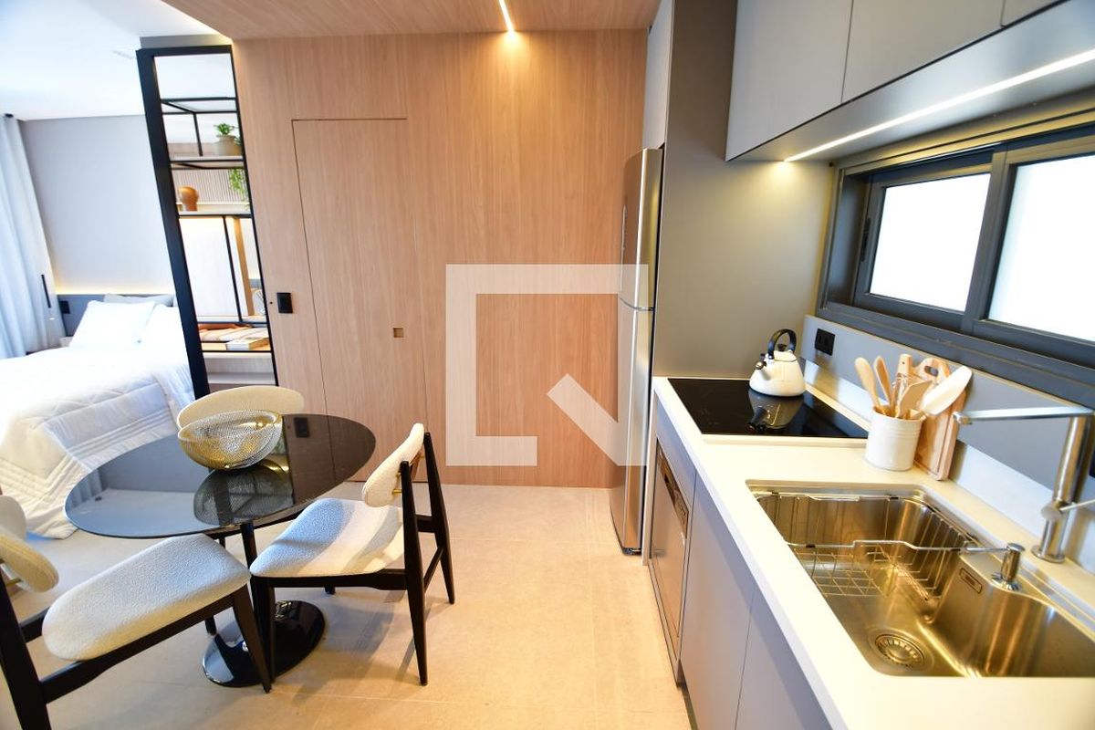 Apartamento à Venda - Cambuí, 1 Quarto,  39 m2 em , Campinas - sp | SoloBR