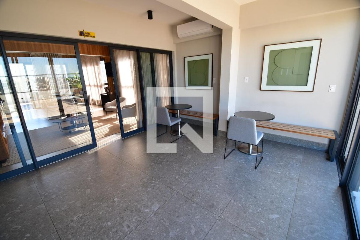 Apartamento à Venda - Cambuí, 1 Quarto,  39 m2 em , Campinas - sp | SoloBR