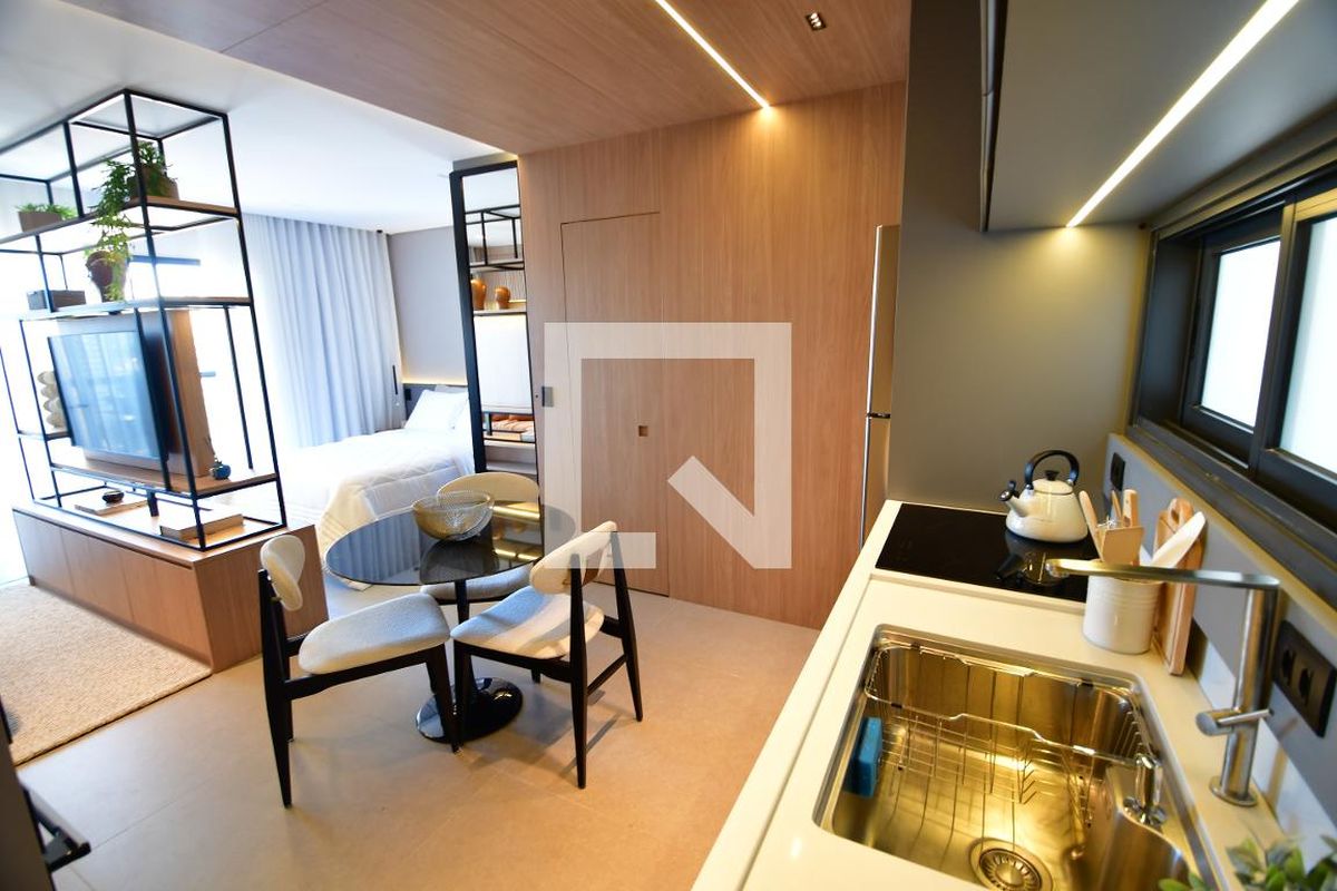 Apartamento à Venda - Cambuí, 1 Quarto,  39 m2 em , Campinas - sp | SoloBR