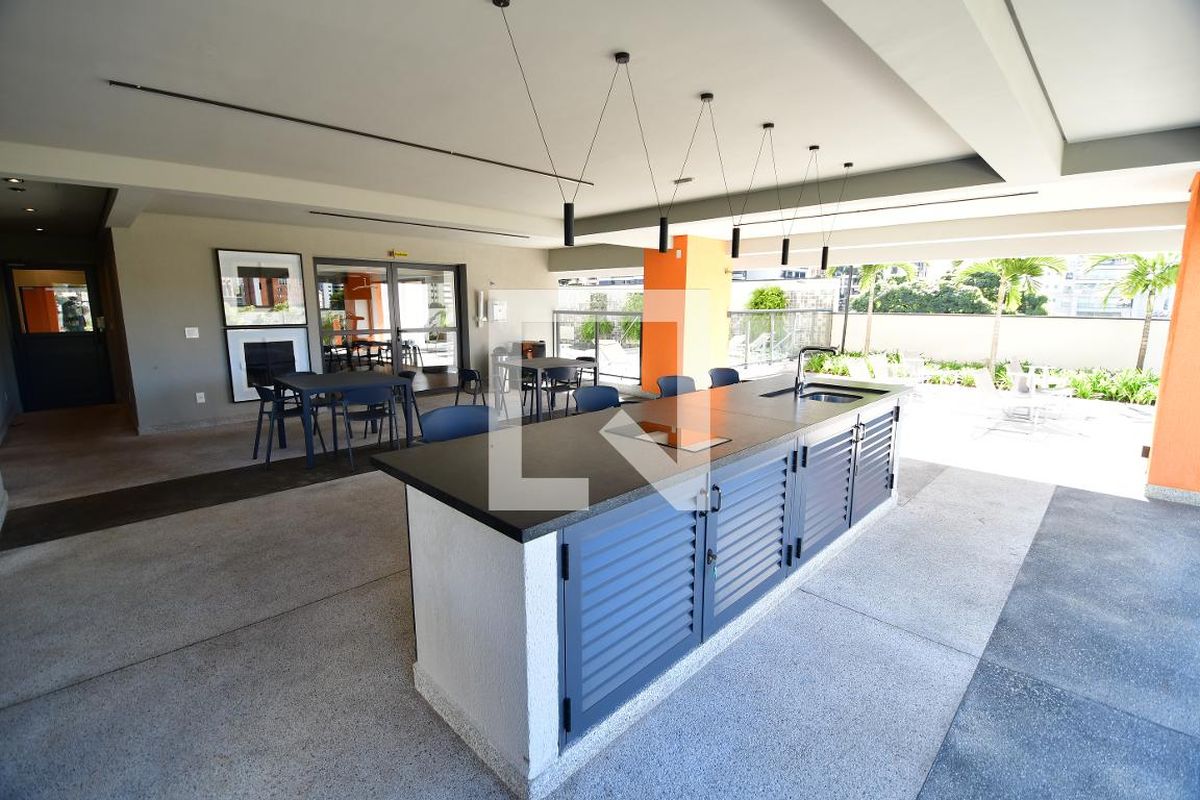Apartamento à Venda - Cambuí, 1 Quarto,  39 m2 em , Campinas - sp | SoloBR