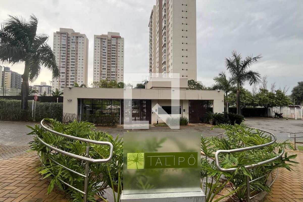 Apartamento à Venda - Mansões Santo Antônio, 2 Quartos,  74 m2 em , Campinas - sp | SoloBR