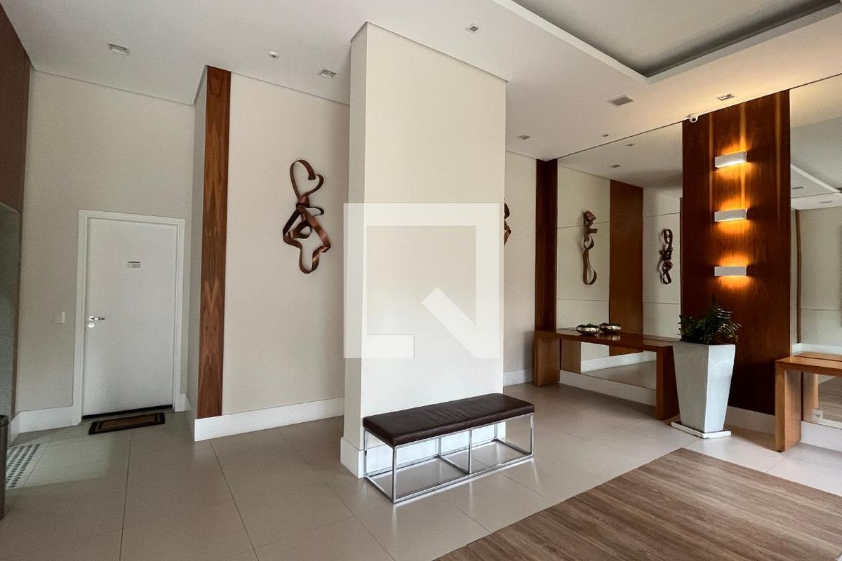 Apartamento à Venda - Mansões Santo Antônio, 2 Quartos,  74 m2 em , Campinas - sp | SoloBR