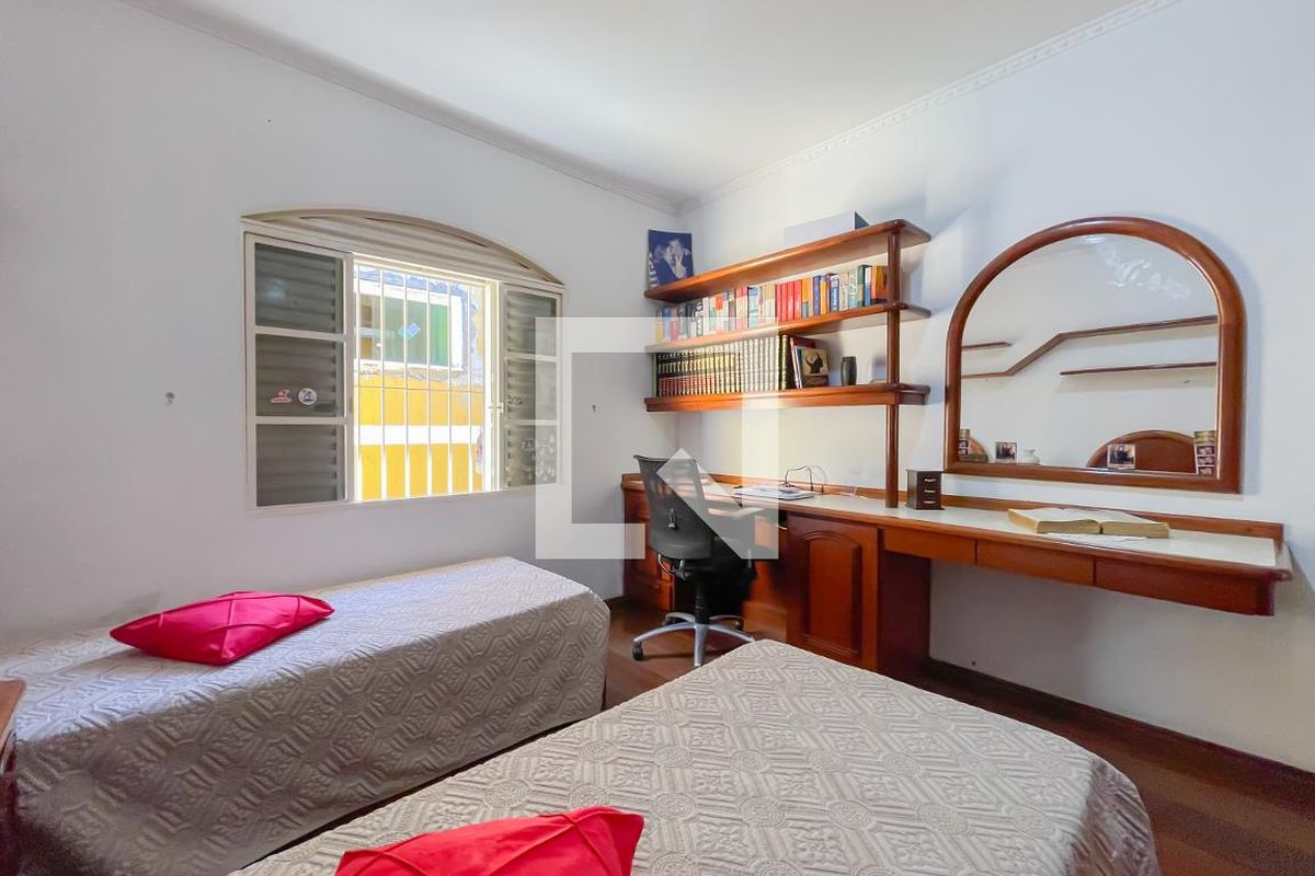Casa, 3 quartos, 331 m² - Foto 15