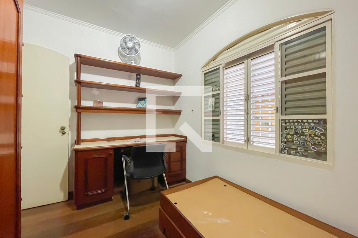 Casa, 3 quartos, 331 m² - Foto 20