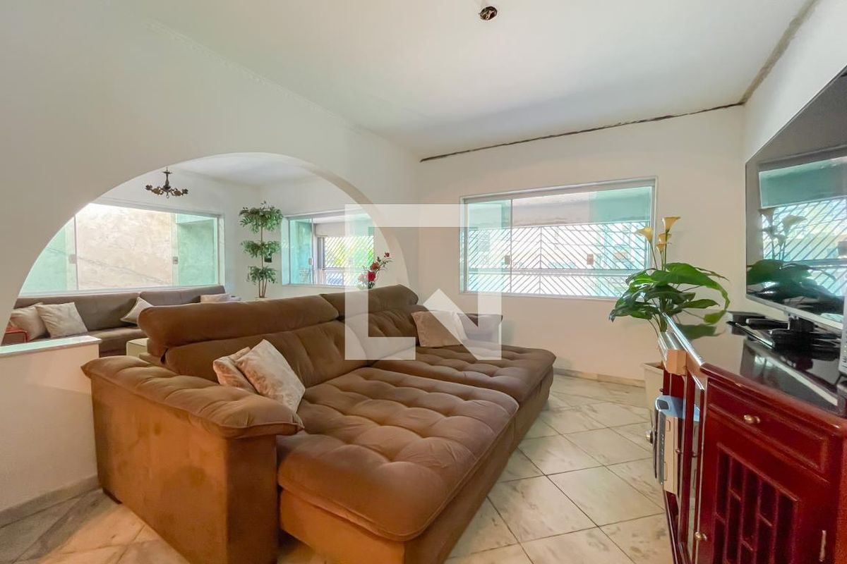 Casa, 3 quartos, 331 m² - Foto 6