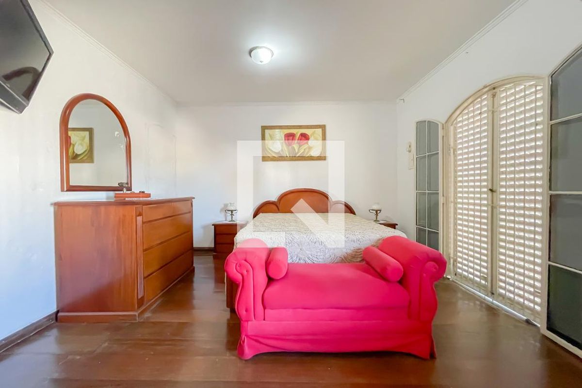 Casa, 3 quartos, 331 m² - Foto 11