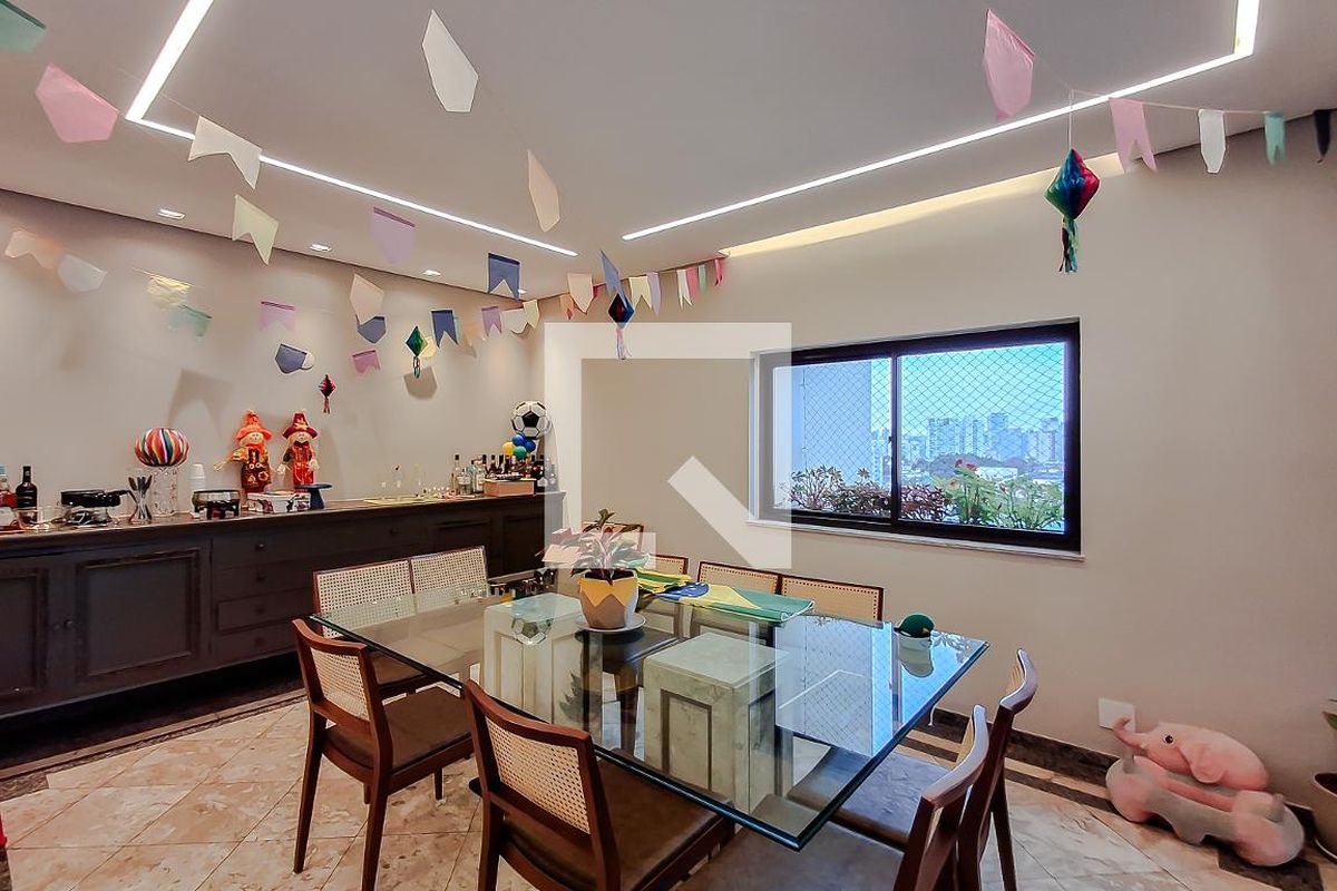 Apartamento, 4 quartos, 272 m² - Foto 11