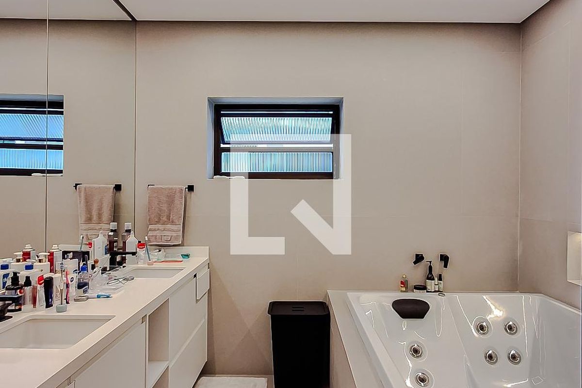 Apartamento, 4 quartos, 272 m² - Foto 47