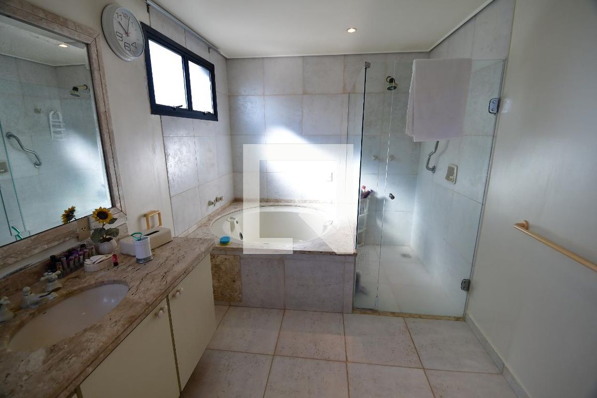Apartamento à Venda - Cambuí, 3 Quartos,  380 m2 em , Campinas - sp | SoloBR