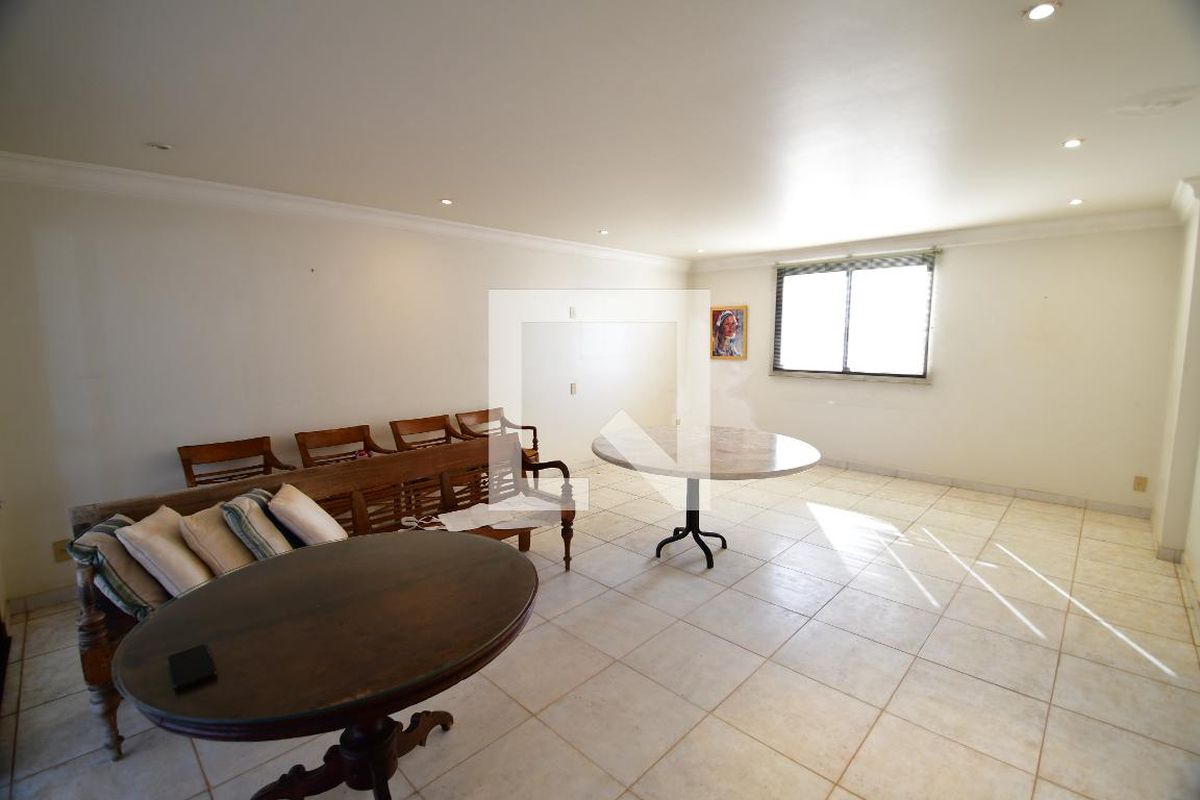 Apartamento à Venda - Cambuí, 3 Quartos,  380 m2 em , Campinas - sp | SoloBR