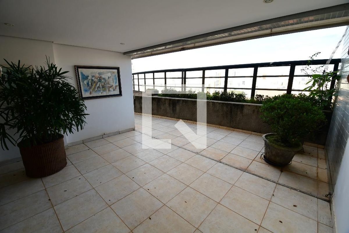 Apartamento à Venda - Cambuí, 3 Quartos,  380 m2 em , Campinas - sp | SoloBR