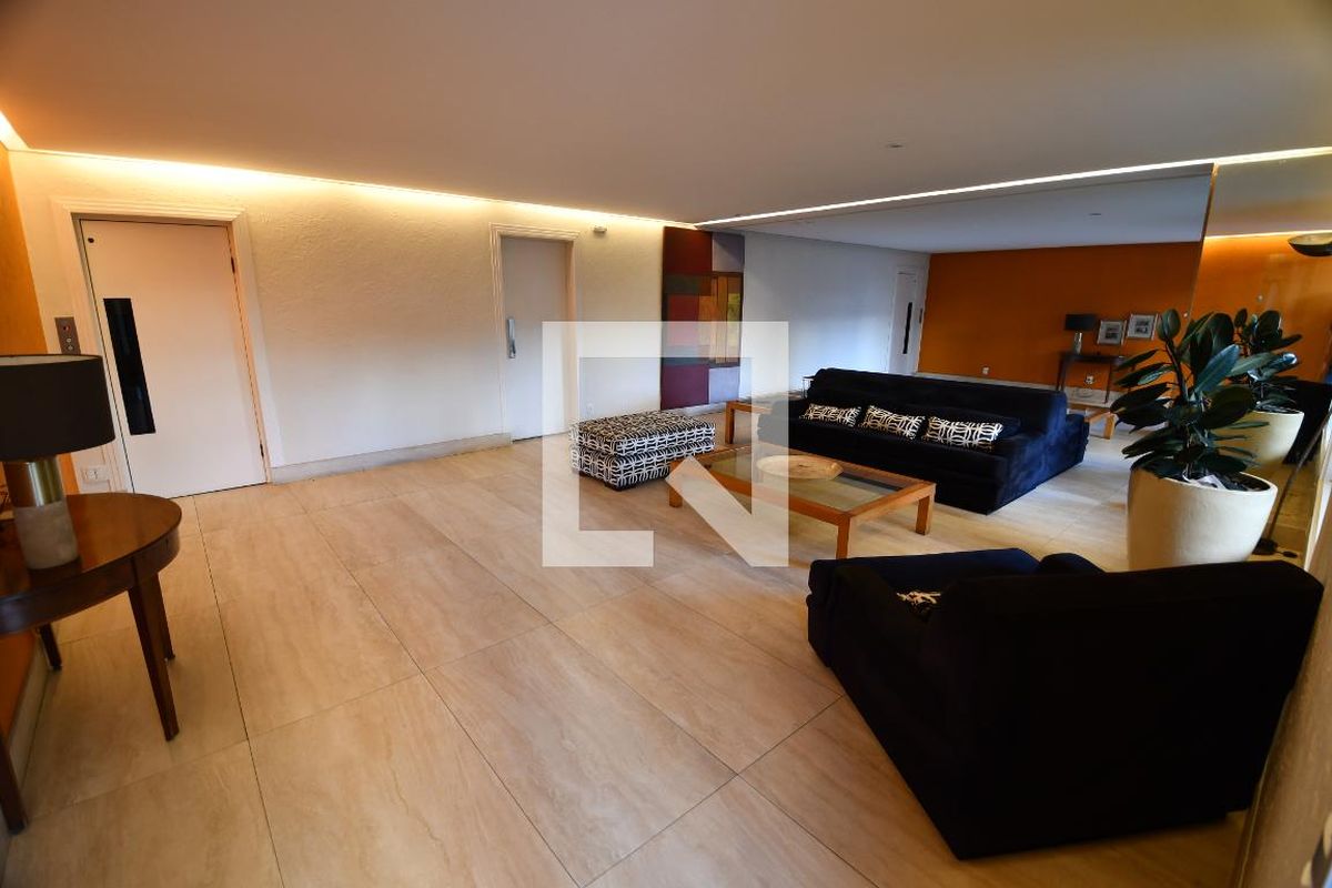 Apartamento à Venda - Cambuí, 3 Quartos,  380 m2 em , Campinas - sp | SoloBR