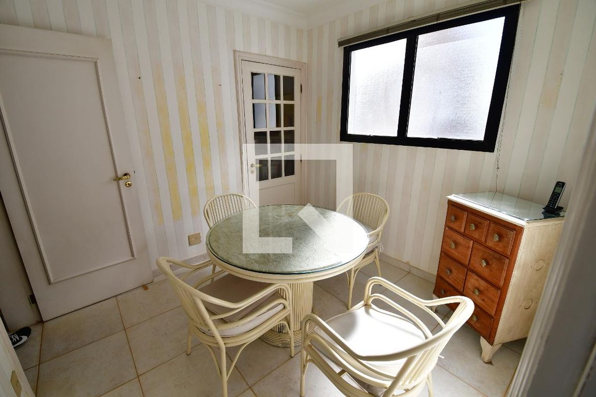 Apartamento à Venda - Cambuí, 3 Quartos,  380 m2 em , Campinas - sp | SoloBR