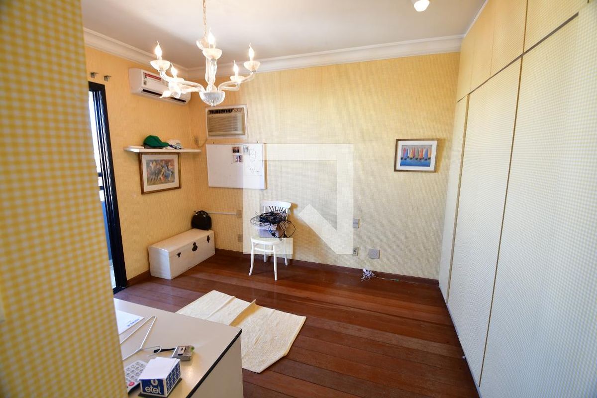 Apartamento à Venda - Cambuí, 3 Quartos,  380 m2 em , Campinas - sp | SoloBR